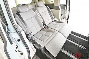 ホンダの「快適“7人乗り”3列シートミニバン」がスゴい！ 精悍「すっかりデザイン」に「らくらく後席」がついた！ デビュー半年が経過した「ステップワゴン“AIR EX”」販売店の反響とは