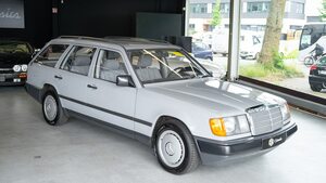 【この230TEなんぼ？】卓越したコンディションの36年落ち「メルセデス 230TE（S124）」が販売中