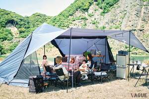 大人数でもゆったりと使える居住空間で超快適！ 天候やシーンに応じて柔軟にスタイルをアレンジできる“大型シェルターテント”の特徴とは