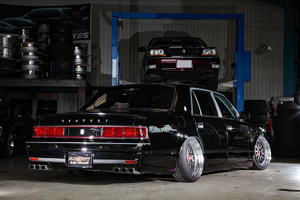 780馬力のセンチュリーはヤバすぎる フルチューン2jzを搭載した魔改造vipカー Web Option の写真 6ページ目 自動車情報サイト 新車 中古車 Carview