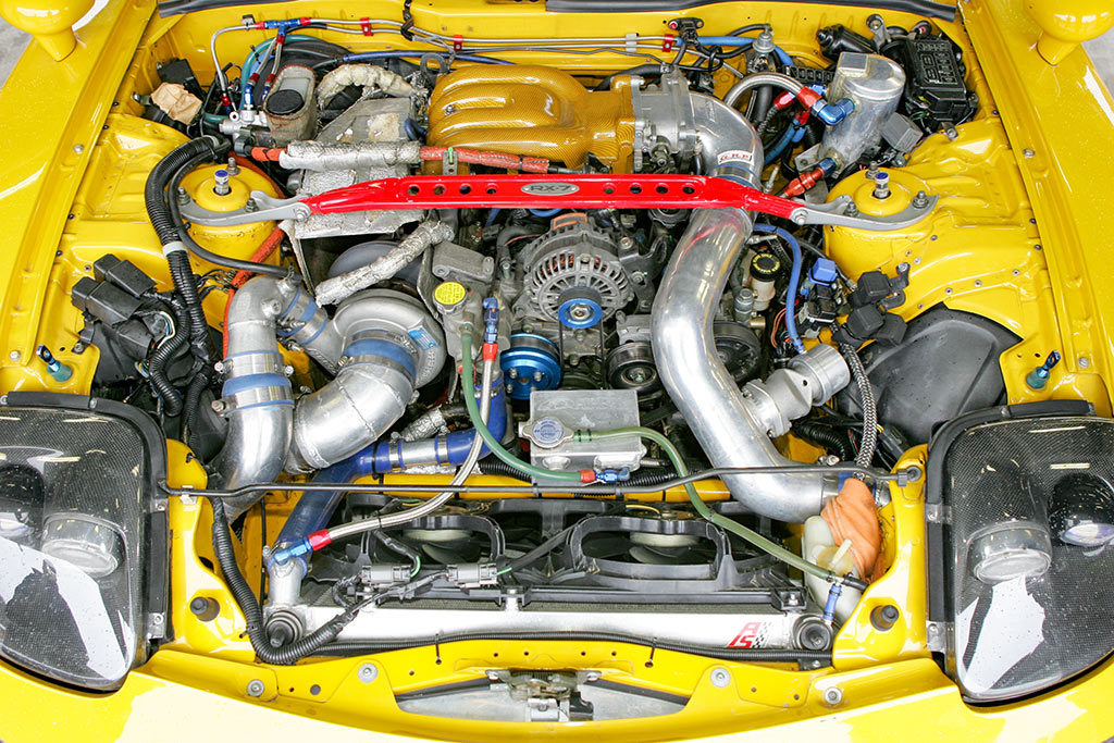 イエローイーグルと呼ばれた超速fd3s 伝説の東名キャノンボールを制した怪物 Web Option 自動車情報サイト 新車 中古車 Carview