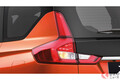 スズキ“最大級”の新型「3列SUV」発表！ MTアリ＆タフ顔が超イイ！ 「XL7 ハイブリッド」241万円から尼に登場