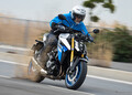 【スズキ KATANA vs GSX-S1000 徹底比較】傑作「K5」エンジンが生んだ“血統書付き”の2台、その違いとは…佐川健太郎