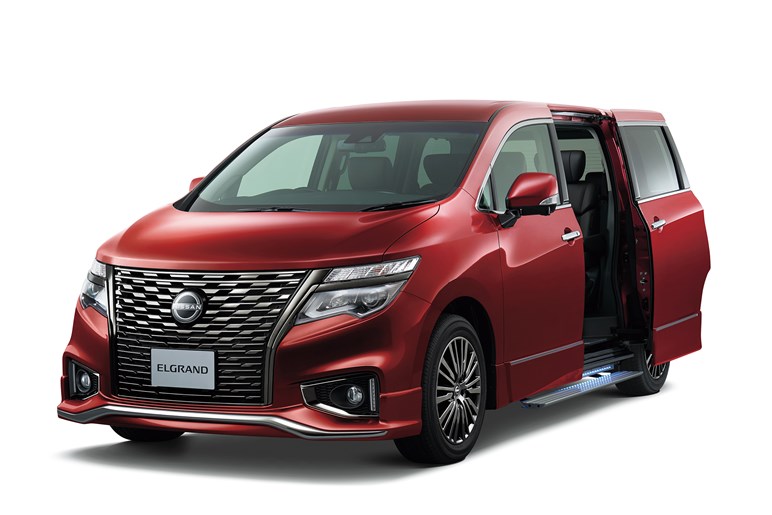 日産「エルグランド」が一部改良。10万円ほど値上がり、VIPは800万円越え