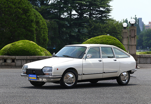 【20世紀名車】フランスの名車2CVとDSの技術と精神を継承。ハイドロサスを持つモダン派、1978年式シトロエンGSの前衛度