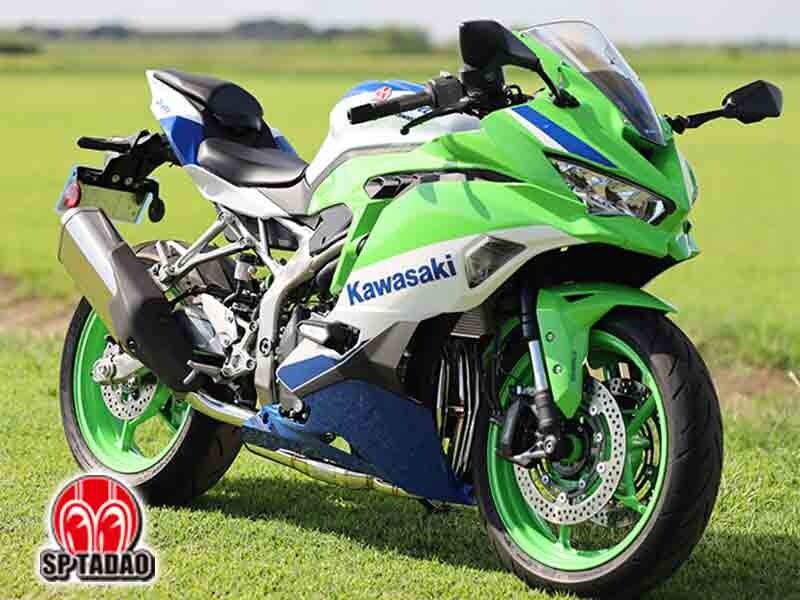 SP忠男の「POWERBOX パイプ」に Ninja ZX-4R（’23～）用が登場！