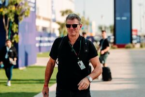 乗るのはペレス？　ボッタス？　それともシューマッハー？　「その全員と交渉中だ」とキャデラックF1代表。ただしリカルド説は否定