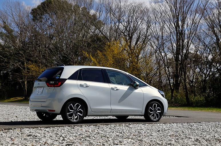 大きく変わった「ホンダ フィット」、ガソリンよりハイブリッドを推す理由とは？