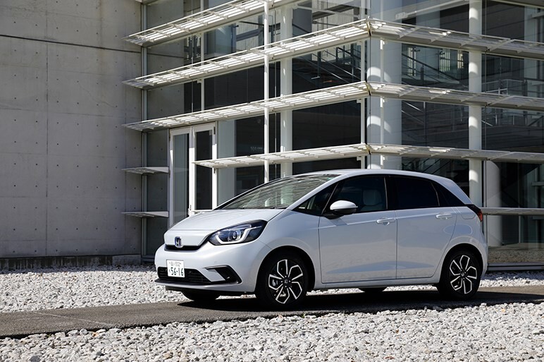 大きく変わった「ホンダ フィット」、ガソリンよりハイブリッドを推す理由とは？