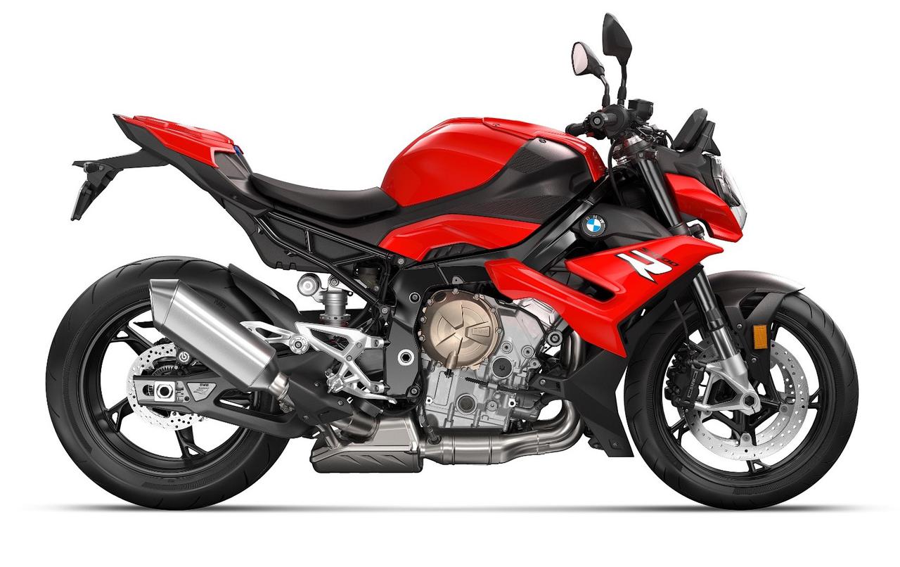Bmw新型 S1000r が日本でも発売 S1000rr譲りの高性能を誇るハイパフォーマンス ロードスター 21速報 Webオートバイ 自動車情報サイト 新車 中古車 Carview