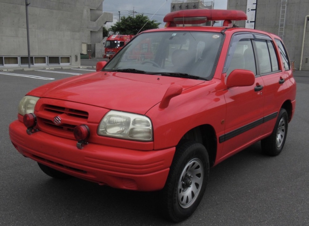 レア車 スズキ エスクード消防車 走行3 5万km車が官公庁オークションに 予定価格5万円 Autocar Japan 自動車 情報サイト 新車 中古車 Carview