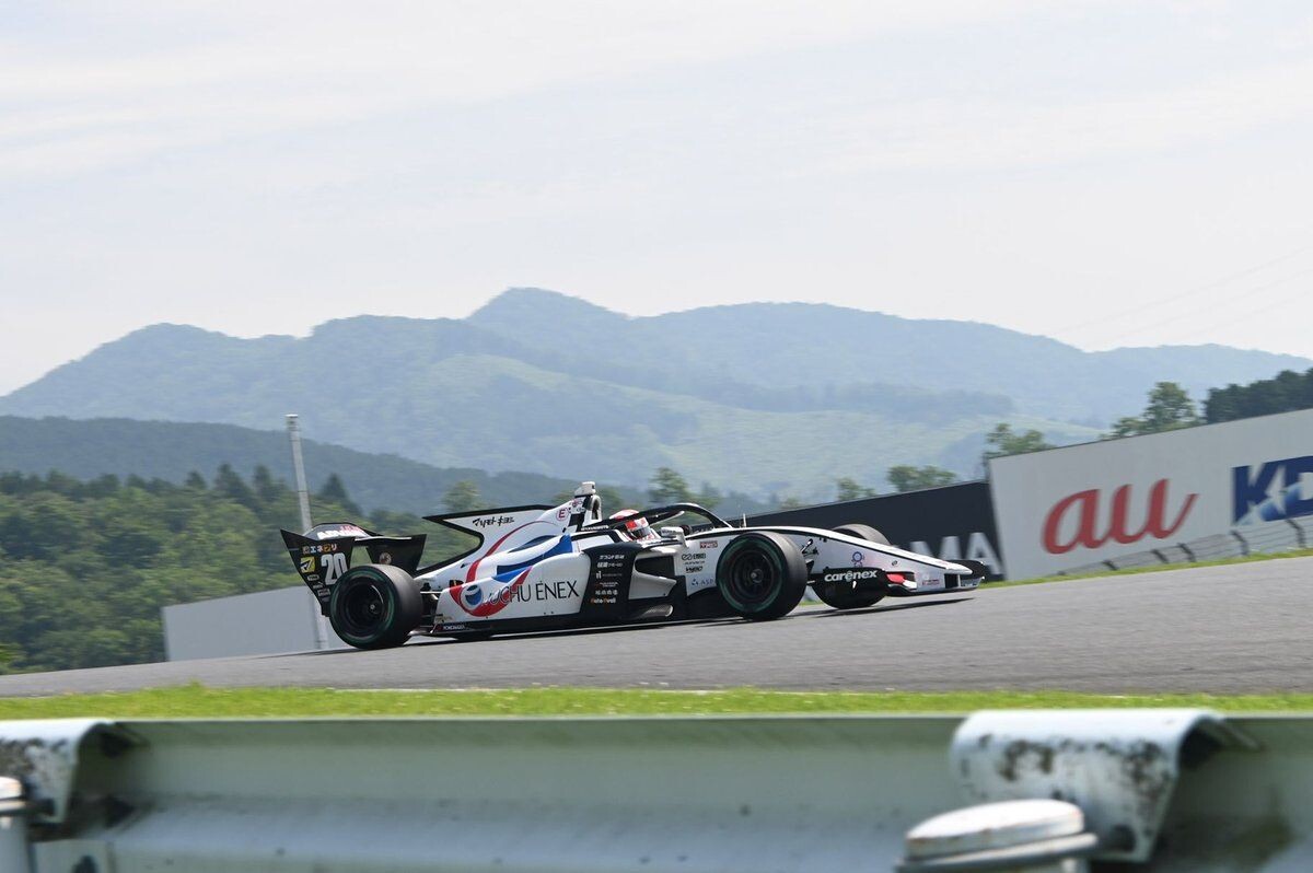 悩める名門TEAM IMPUL、チームが抱える課題を星野一樹監督が分析。富士テスト初日には車両スワップにもトライ