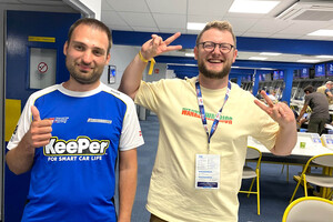 ル・マン24時間レースで出会ったフランス人は筋金入りの日本レースファン！ Tシャツに詰まった熱いレース愛【みどり独乙通信】