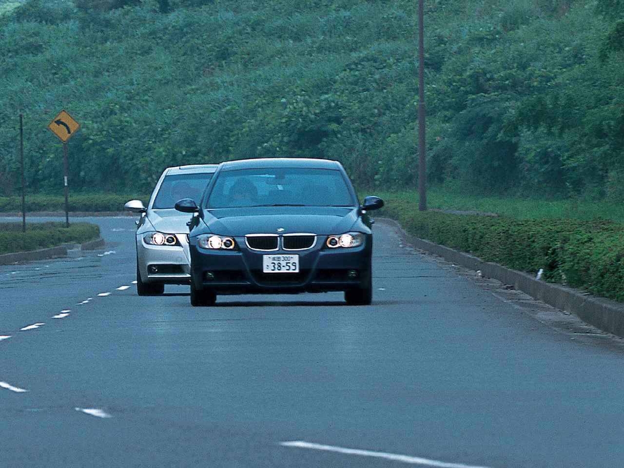 ヒットの法則364 E90型 Bmw 325iと3iのパワーユニットにはそれらしい濃密な味わいがあった Webモーターマガジン 自動車情報サイト 新車 中古車 Carview