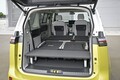 “ミニバン乗らず嫌い”が“欲しい”と思った！ VW「ID.Buzz」に試乗して分かった3つの魅力