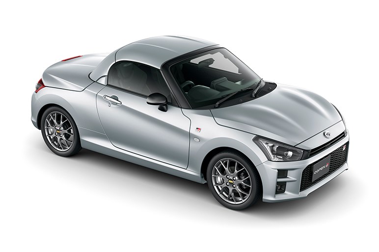 トヨタ、GRシリーズ初の軽オープンスポーツ「コペン GR SPORT」を発売。5MT車は243万5000円