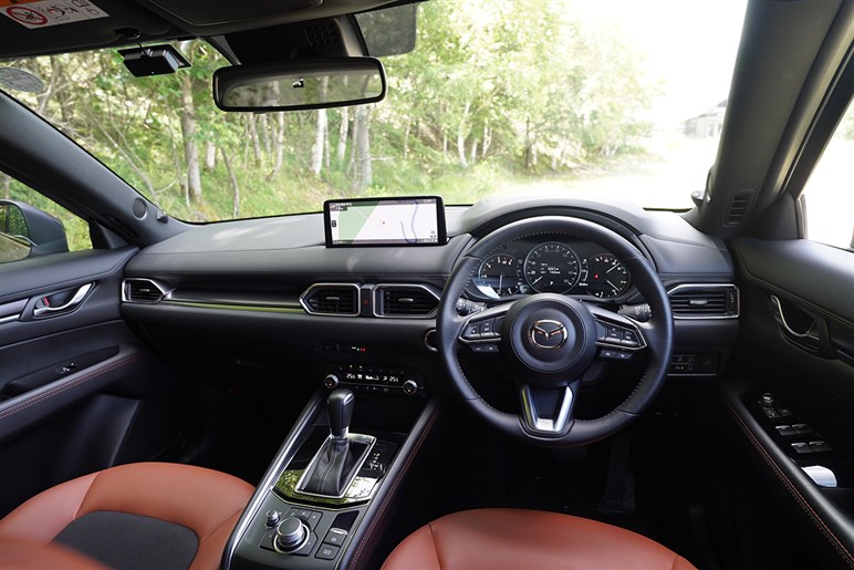 【熟成のマツダ「CX-5」】新型もよさそうだけど現行もかなりいいぞ…！ 完熟の2代目CX-5に改めて乗ってみた