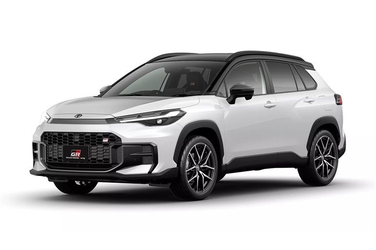 新型「フロントランダー」の姿がリーク。「カローラ クロス」の中国仕様はEV風フロントマスクに変身