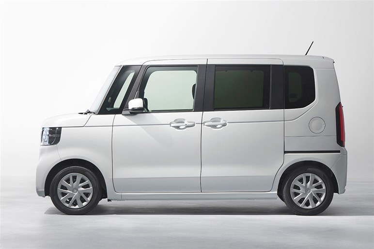 【王者の牙城を崩せるか？】新型「ムーヴ」vs「N-BOX」徹底比較。注目の軽スライドドア対決…選ぶ基準は使い方？