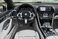 4輪駆動のオープンカー「BMW８シリーズ カブリオレ」日本導入　1838万円