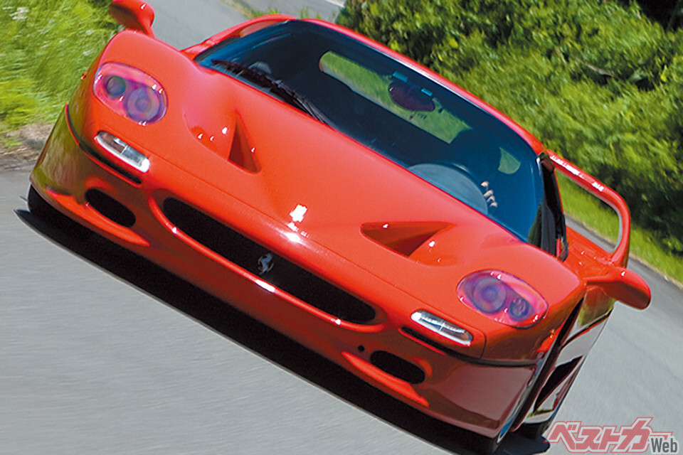1億円越えも納得だわ!!　520馬力の「フェラーリF50」一瞬で吹け上がる！　未だ色褪せないその魅力とは