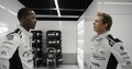 映画『F1®️／エフワン』で、ブラッド・ピットが常識破りの元カリスマ F1®️ レーサーに！