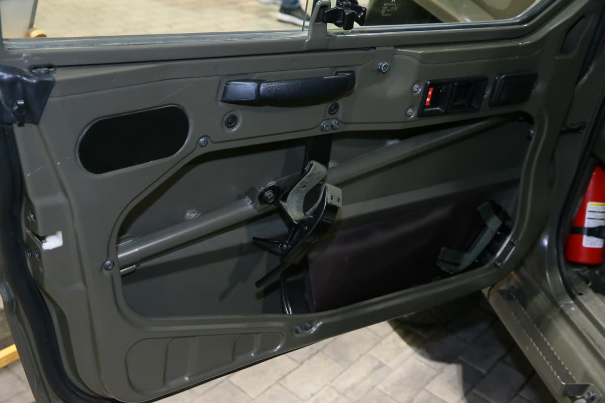 自衛隊の足として活躍する パジェロ 市販モデルと異なる点や活動内容を聞いてみた Auto Messe Web 自動車情報サイト 新車 中古車 Carview