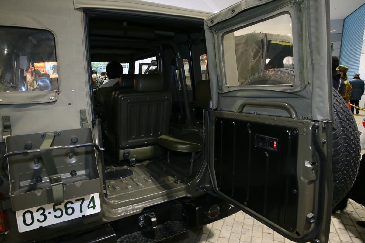 自衛隊の足として活躍する パジェロ 市販モデルと異なる点や活動内容を聞いてみた Auto Messe Web 自動車情報サイト 新車 中古車 Carview