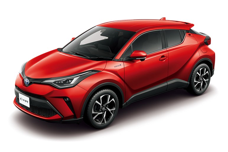 トヨタ C-HR 価格差はあるがハイブリッドがおすすめ、グレードはSでも豊富な装備