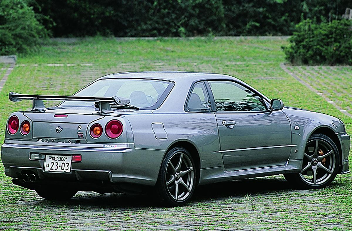 年落ちの旧車が 1000万円 超え R34gt Rにそこまでの 価値 はあるのか Web Cartop 自動車情報サイト 新車 中古車 Carview