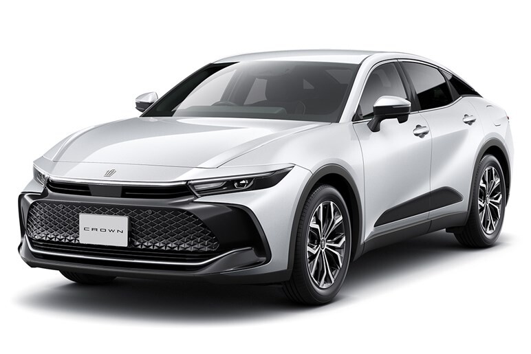 【クラウン顔を採用？】次期「カローラ」は新エンジンでかなりスポーティ。PHEVも設定し26年以降登場か