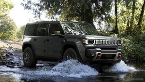 ジープ、新型電動SUV『リーコン』発表…650馬力モーターで伝統の4×4性能を実現