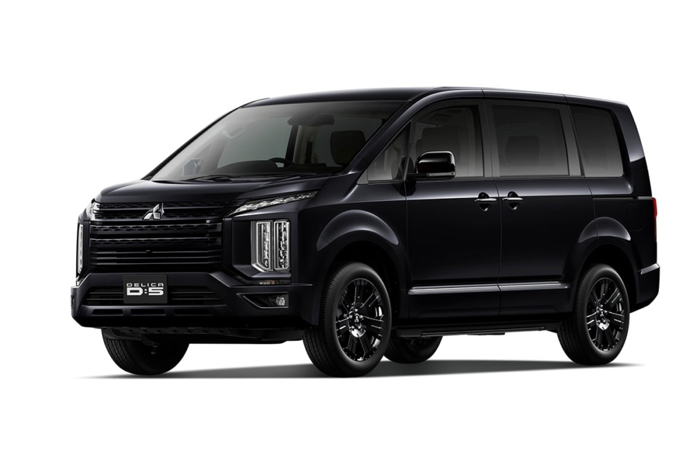 三菱 D5 ブラック　ガソリン デリカに動きアリ】三菱デリカD：5 特別限定車「ブラック