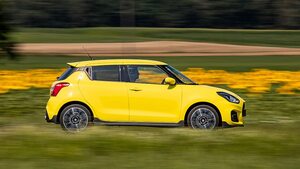 【10万km耐久テストの結果】コンパクトカー耐久テストベスト9　日本車が1位と2位を独占！信頼性の高いコンパクトカーランキング！