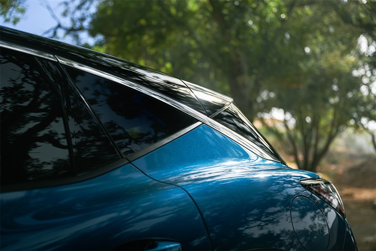 日産「ムラーノ」の第4世代モデル登場。エクストレイルの“格上”だが日本導入は…難しそうな理由