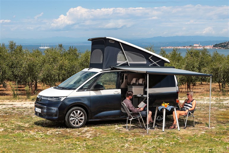 「ID.バズ」のキャンピングカーが延期された納得の理由。朗報はエンジン車「T7」ベースの新型発売