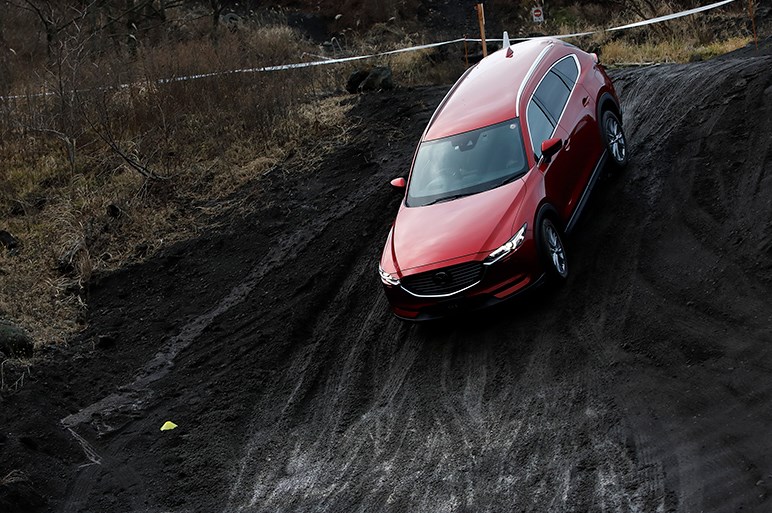 マツダ Cx 30 Cx 5 Cx 8でマッドなオフロードコースへ 乗用車向けawdの進化を実感 Carview 自動車情報サイト 新車 中古車 Carview