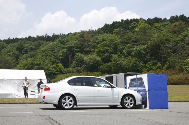 レガシィ08モデルに試乗 アウトバック25XTに注目