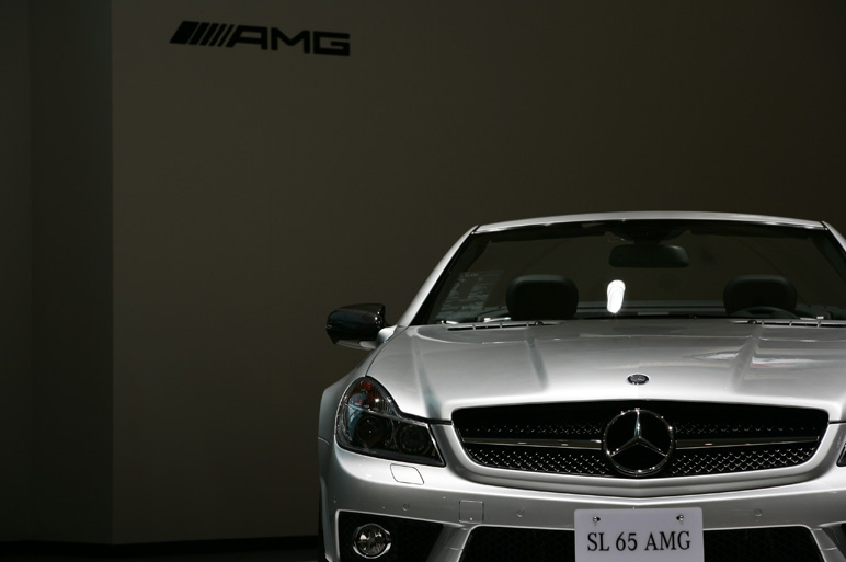 新型SL AMG･日本発売 08AMGの威容を写真で