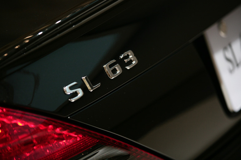 新型SL AMG･日本発売 08AMGの威容を写真で