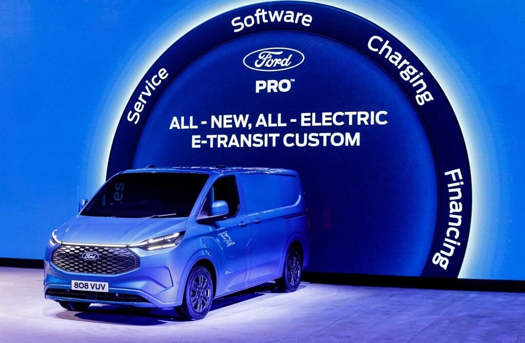 フォード　新型商用EV「E-トランジットカスタム」欧州発表