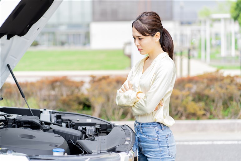 車のエンジンがかからない時の対処法。症状別に原因を詳しく解説【購入ガイド】