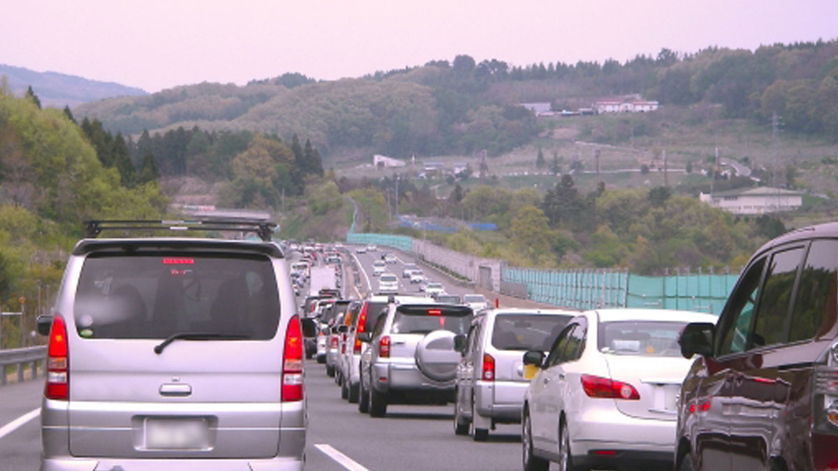 え 車間距離を開ければ渋滞が減る 高速道路の渋滞は誰が悪いのか ベストカーweb 自動車情報サイト 新車 中古車 Carview