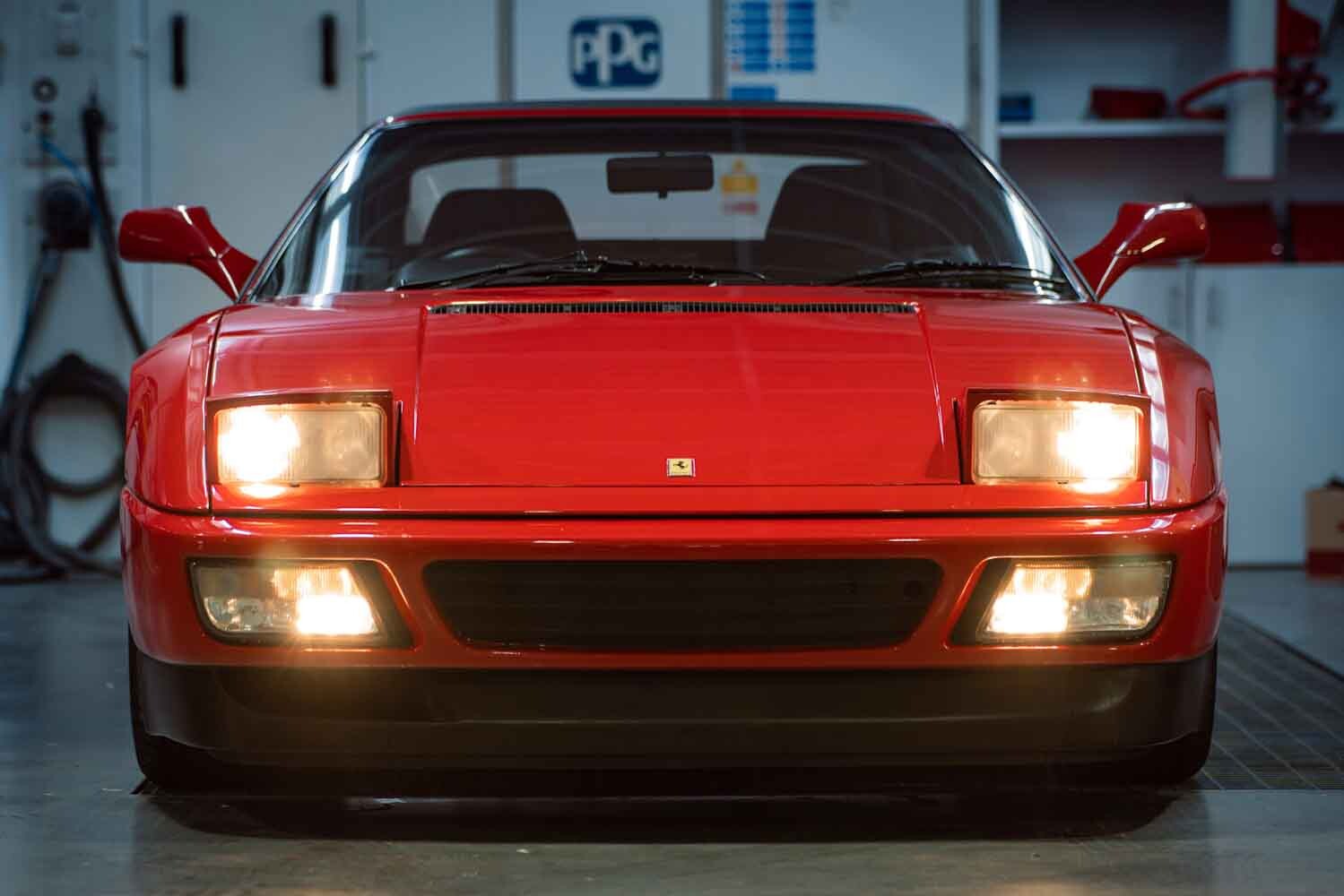 フェラーリオーナーへの近道は「348」しかない！ ほぼ未使用車が