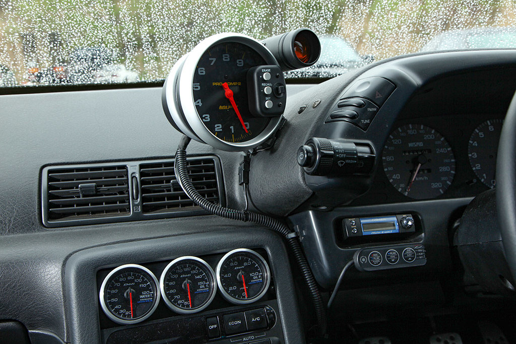 R32 社外メーター