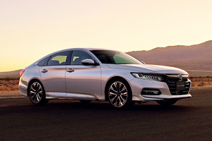 ホンダ　10代目「アコード ハイブリッド」を発売開始