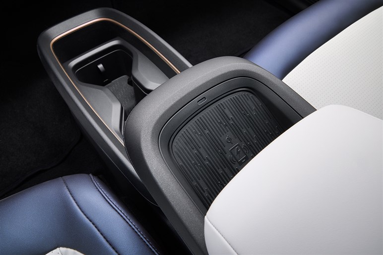 新型「リーフ」はぶっちゃけ幾らなら“納得感”があるのか。腹落ちするのは52kWh車で400万円台、75kWh車で600万円台