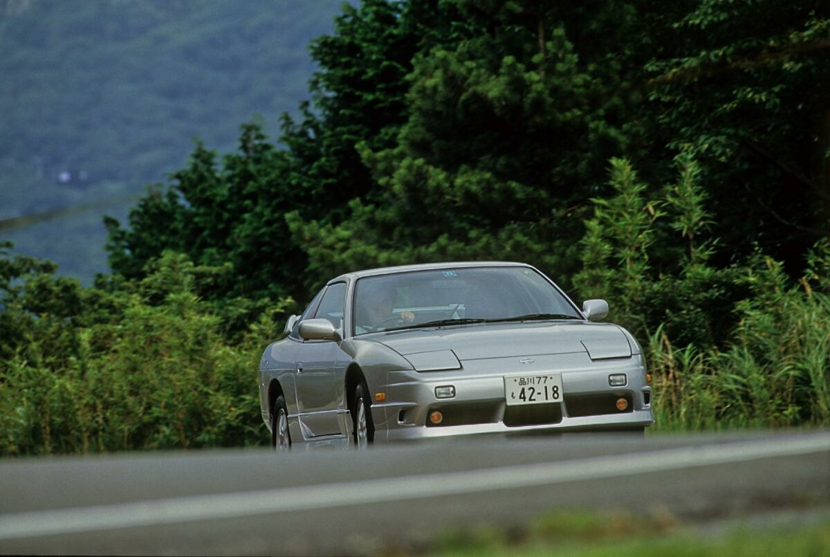 今中古車価格が高騰！　20～30年前に絶大な人気を誇った名車「日産180SX」とは