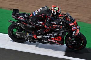 ベゼッチ、アプリリアで初優勝。独走クアルタラロはトラブルで無念の離脱／第7戦イギリスGP