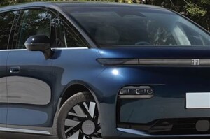 【独自】フィアット「ムルティプラ」復活!? 「史上最も醜い車」は“エスティマ風”未来的デザインで26年公開か